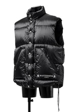 画像をギャラリービューアに読み込む, mastermind WORLD HIGH NECK DOWN VEST / KAWADA DOWN® (BLACK)