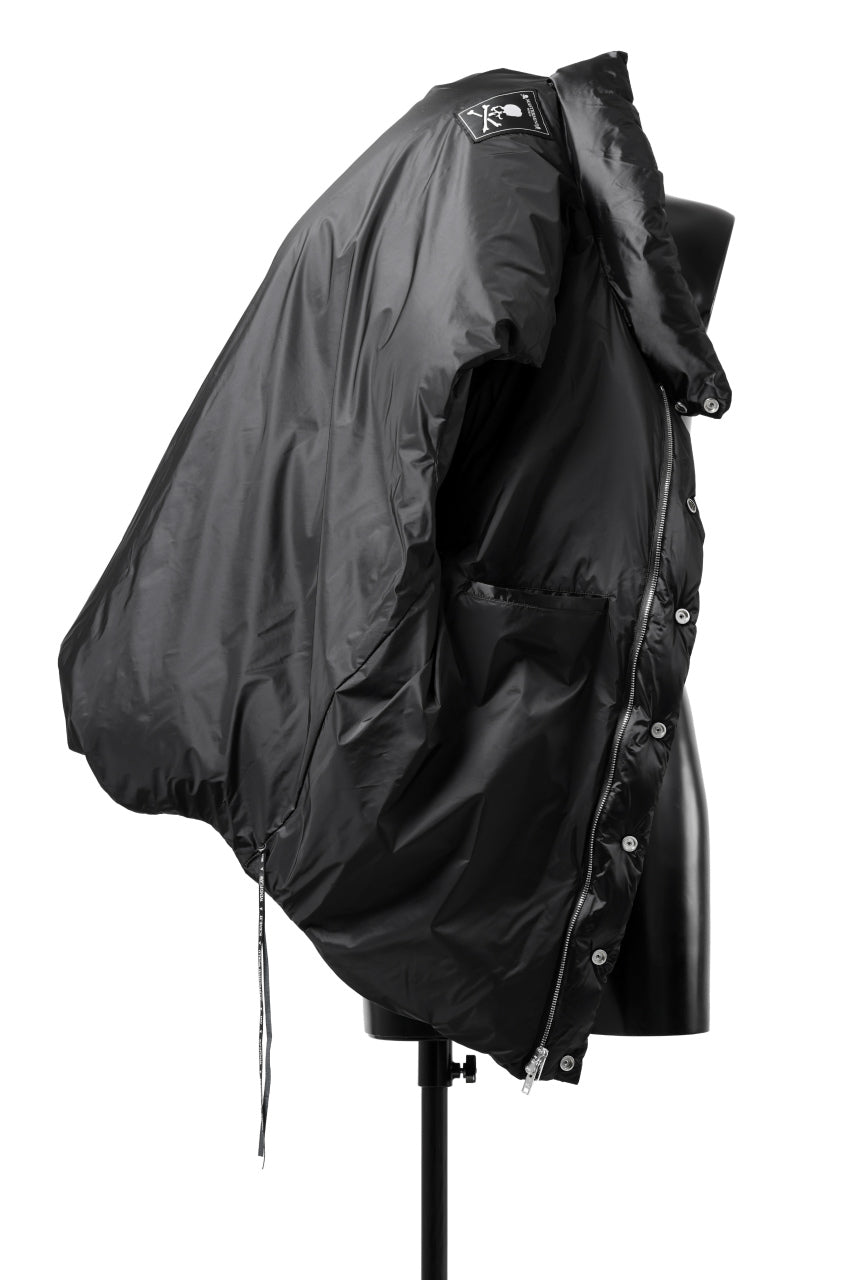 画像をギャラリービューアに読み込む, mastermind WORLD HIGH NECK DOWN VEST / KAWADA DOWN® (BLACK)