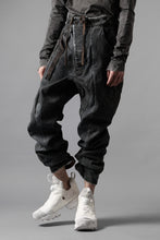 画像をギャラリービューアに読み込む, BORIS BIDJAN SABERI CROPPED TROUSER / VINYL PROCESSED & NICKEL PRESSED & ACID DYED "P15.4 CUSTOM BF-FKU10002" (DIRTY ACID DENIM)