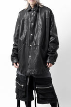 画像をギャラリービューアに読み込む, A.F ARTEFACT SNAPPED COCOON SHIRT-JACKET / SOFT GOAT LEATHER (BLACK)