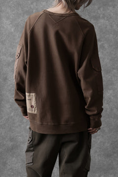 画像をギャラリービューアに読み込む, Ten c MULTI POCKET SNAP CREW SWEAT / GARMENT DYED (BROWN)