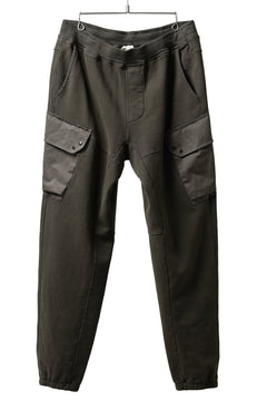 Load image into Gallery viewer, Ten c MULTI POCKET SNAP SWEAT PANTS / GARMENT DYED (DARK OLIVE)