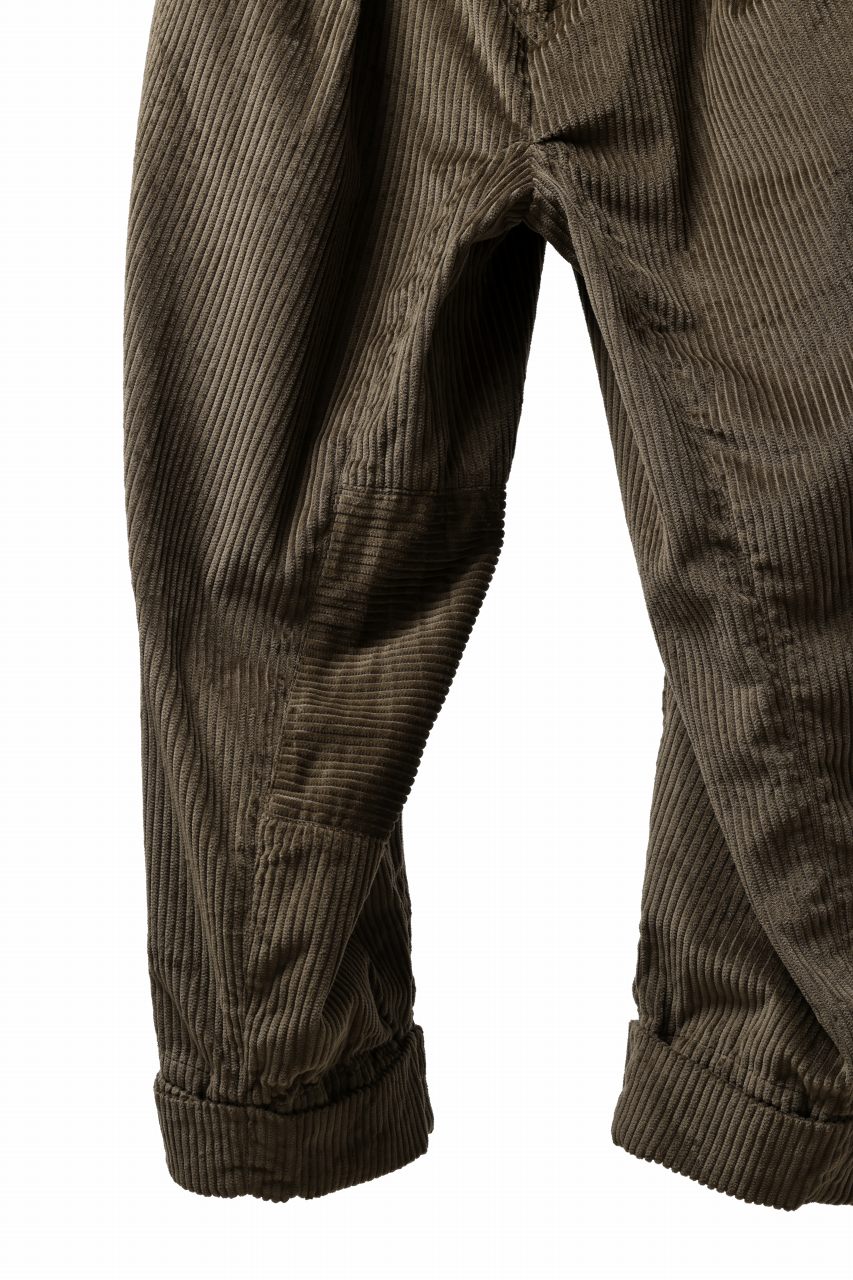 画像をギャラリービューアに読み込む, Aleksandr Manamis Corduroy Panel Pant (BROWN)