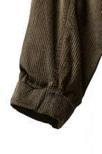 画像をギャラリービューアに読み込む, Aleksandr Manamis Corduroy Panel Pant (BROWN)