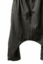 画像をギャラリービューアに読み込む, Aleksandr Manamis A Shape Ruffle Edge Pant (STRIPES)