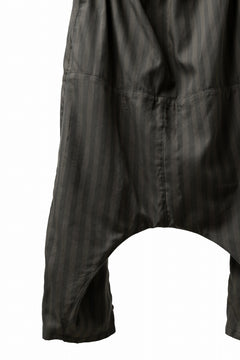 画像をギャラリービューアに読み込む, Aleksandr Manamis A Shape Ruffle Edge Pant (STRIPES)
