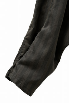 画像をギャラリービューアに読み込む, Aleksandr Manamis A Shape Ruffle Edge Pant (STRIPES)