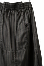 画像をギャラリービューアに読み込む, Aleksandr Manamis A Shape Ruffle Edge Pant (STRIPES)