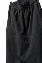 画像をギャラリービューアに読み込む, Aleksandr Manamis excluive A Shape Ruffle Edge Pant (BLACK)