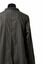 画像をギャラリービューアに読み込む, Aleksandr Manamis Asymmetric Striped Shirt (STRIPES)