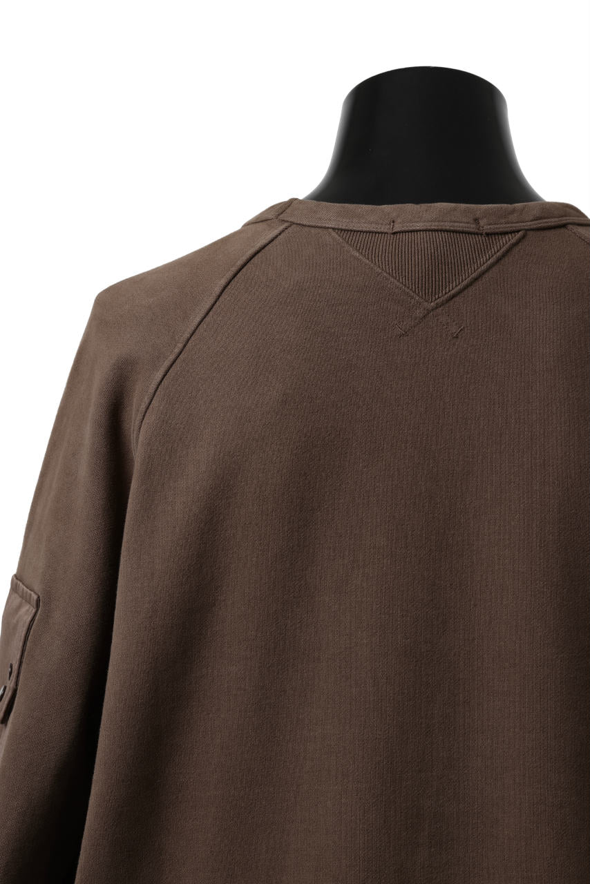画像をギャラリービューアに読み込む, Ten c MULTI POCKET SNAP CREW SWEAT / GARMENT DYED (BROWN)