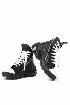 Load image into Gallery viewer, A.F ARTEFACT x Portaille LACE & BIAS ZIP ALEXANDER BOOTS / WAXED HORSE LEAHER (BLACK x WHITE)