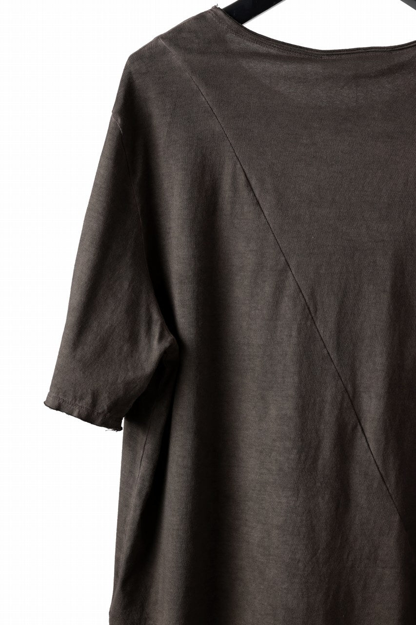 daub DYEING OVERSIZE T-SHIRT WITH POCKET / C.JERSEY (BROWN)