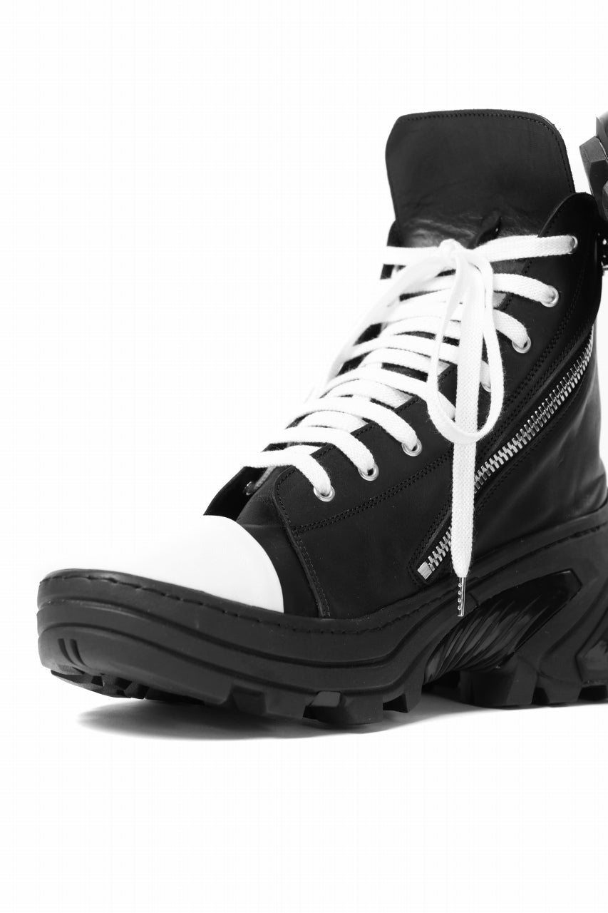 Load image into Gallery viewer, A.F ARTEFACT x Portaille LACE & BIAS ZIP ALEXANDER BOOTS / WAXED HORSE LEAHER (BLACK x WHITE)