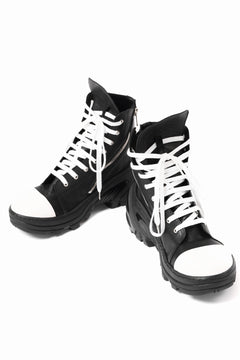 Load image into Gallery viewer, A.F ARTEFACT x Portaille LACE & BIAS ZIP ALEXANDER BOOTS / WAXED HORSE LEAHER (BLACK x WHITE)