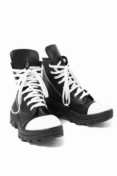 Load image into Gallery viewer, A.F ARTEFACT x Portaille LACE & BIAS ZIP ALEXANDER BOOTS / WAXED HORSE LEAHER (BLACK x WHITE)