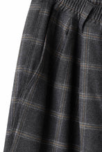 画像をギャラリービューアに読み込む, N/07 exclusive EASY WAIST TAPERED PANTS / T/R DOUBLE SIDE BRUSHED 2WAY STRETCH (CHECK)