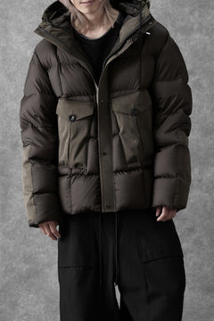 画像をギャラリービューアに読み込む, Ten c TEMPEST COMBO DOWN JACKET (DARK OLIVE)