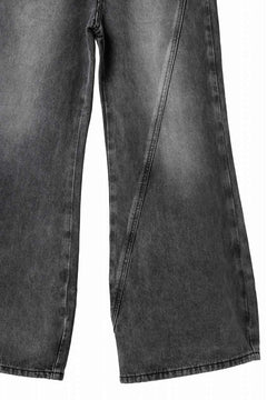 画像をギャラリービューアに読み込む, Feng Chen Wang CROSS WAISTBAND STRAIGHT LEG JEANS (BLACK)