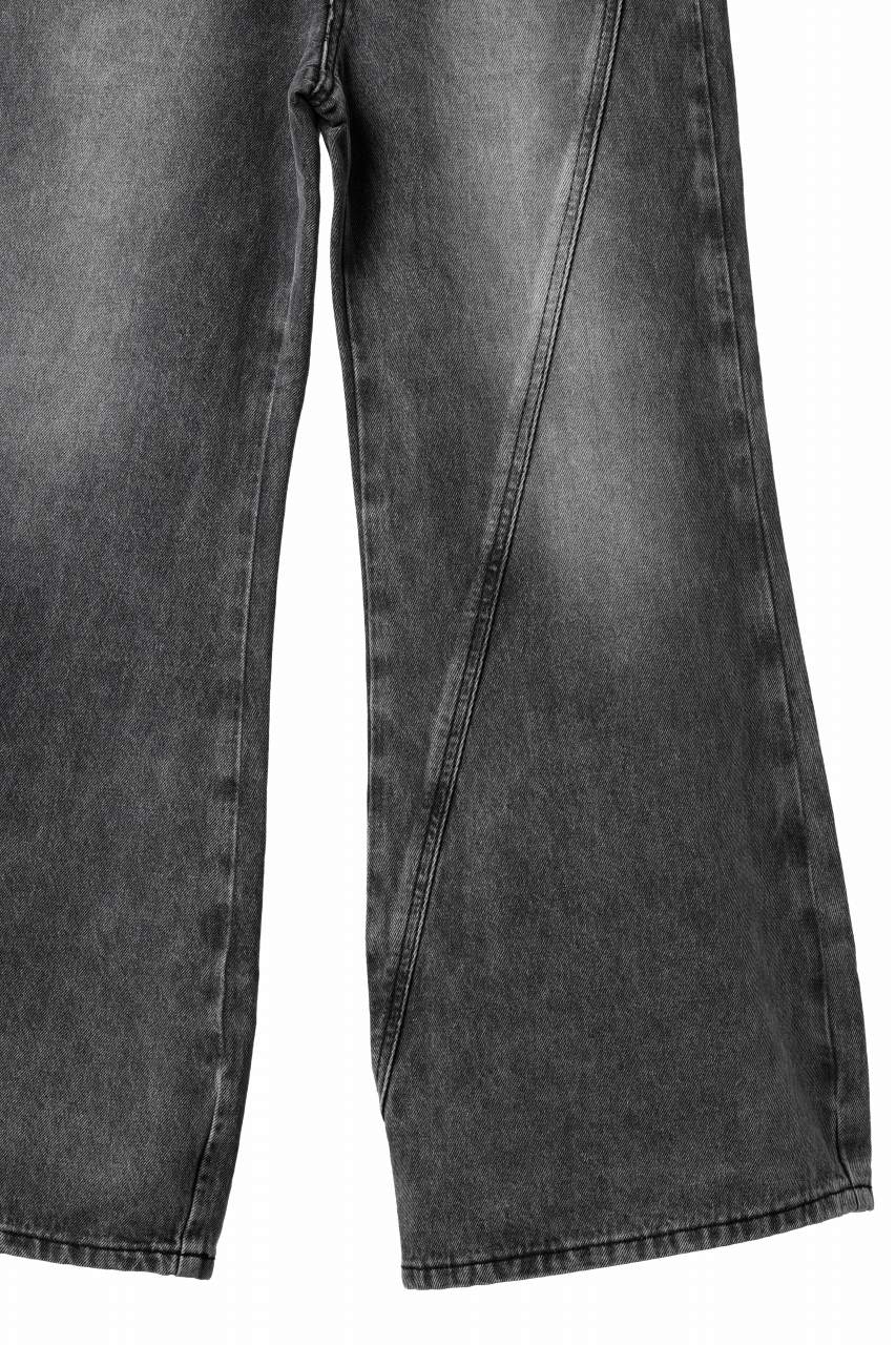 画像をギャラリービューアに読み込む, Feng Chen Wang CROSS WAISTBAND STRAIGHT LEG JEANS (BLACK)