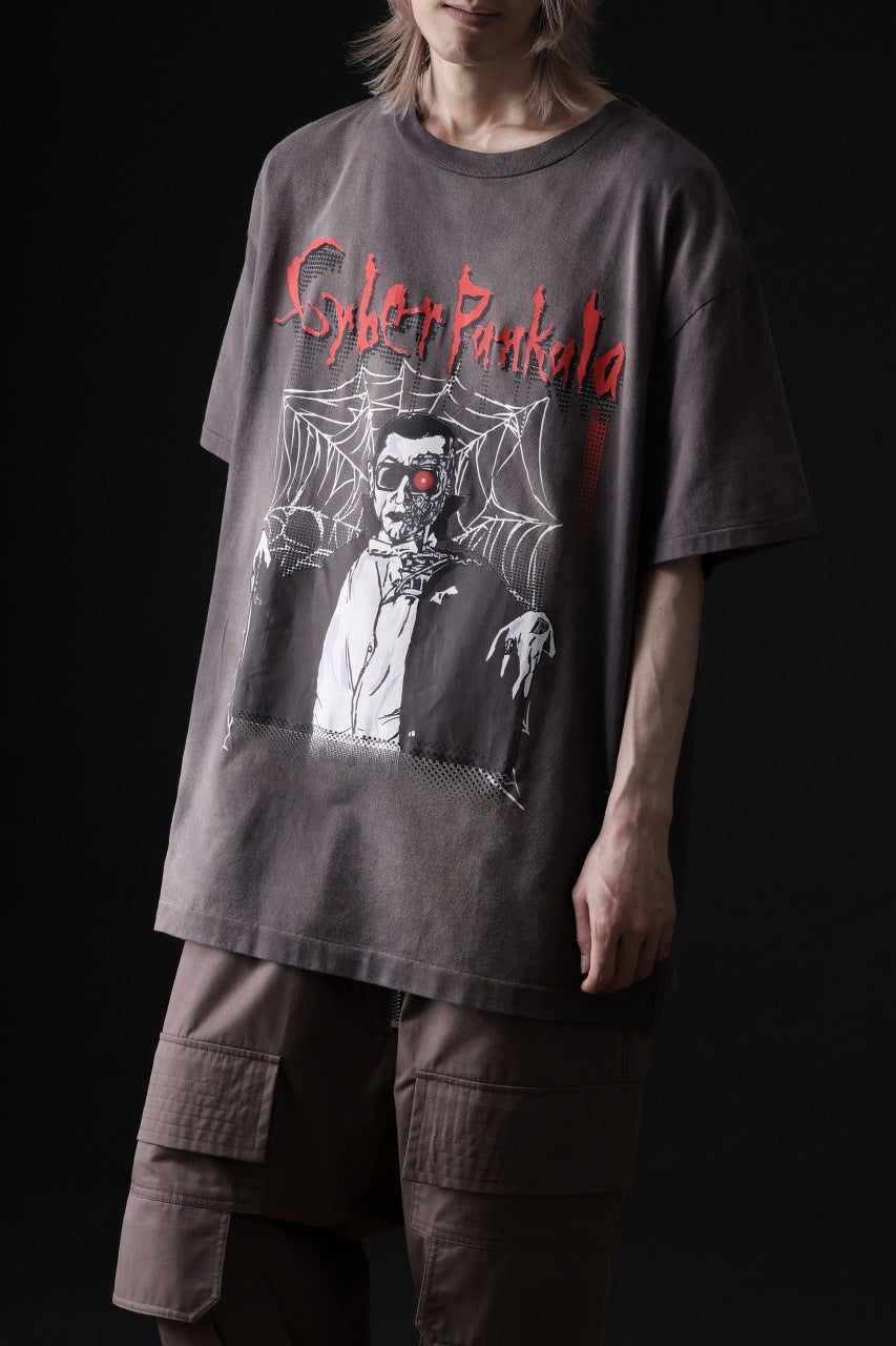 画像をギャラリービューアに読み込む, ZIG UR IDOL FADED &amp; CRACKED SS TOPS - Cyber Punkula (VINTAGE GREY)