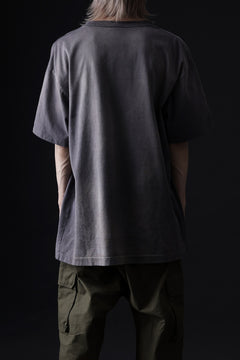 画像をギャラリービューアに読み込む, ZIG UR IDOL FADED & CRACKED SS TOPS - EXCESS (VINTAGE GREY)