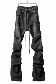 画像をギャラリービューアに読み込む, A.F ARTEFACT TUCK VOLUME BAGGY PANTS / FADED DENIM (DAMAGE BLACK)