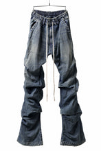 画像をギャラリービューアに読み込む, A.F ARTEFACT TUCK VOLUME BAGGY PANTS / FADED DENIM (INDIGO BLUE)