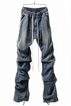 画像をギャラリービューアに読み込む, A.F ARTEFACT TUCK VOLUME BAGGY PANTS / FADED DENIM (INDIGO BLUE)