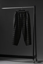 画像をギャラリービューアに読み込む, N/07 exclusive EASY WAIST TAPERED PANTS / T/R DOUBLE SIDE BRUSHED 2WAY STRETCH (CHECK)