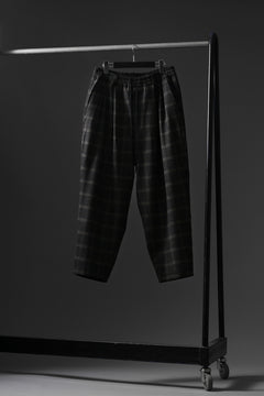 画像をギャラリービューアに読み込む, N/07 exclusive EASY WAIST TAPERED PANTS / T/R DOUBLE SIDE BRUSHED 2WAY STRETCH (CHECK)