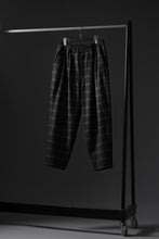 画像をギャラリービューアに読み込む, N/07 exclusive EASY WAIST TAPERED PANTS / T/R DOUBLE SIDE BRUSHED 2WAY STRETCH (CHECK)