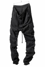 画像をギャラリービューアに読み込む, daub DYEING EASY CARGO GATHER PANTS / STRETCH DRILL PEACH HAND (BLACK)