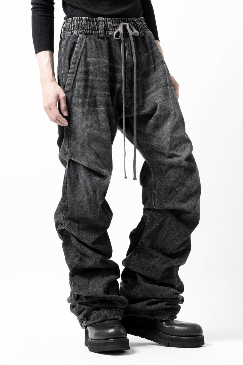 画像をギャラリービューアに読み込む, A.F ARTEFACT TUCK VOLUME BAGGY PANTS / FADED DENIM (DAMAGE BLACK)