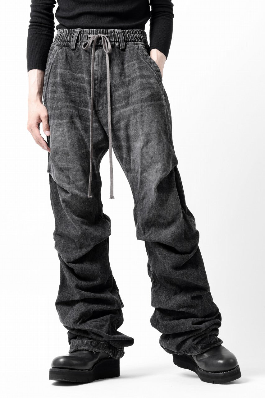 画像をギャラリービューアに読み込む, A.F ARTEFACT TUCK VOLUME BAGGY PANTS / FADED DENIM (DAMAGE BLACK)