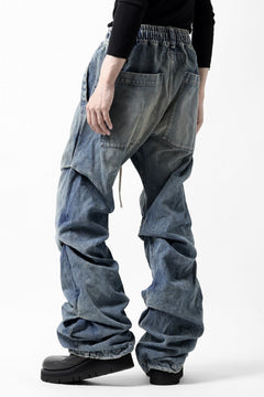 画像をギャラリービューアに読み込む, A.F ARTEFACT TUCK VOLUME BAGGY PANTS / FADED DENIM (INDIGO BLUE)