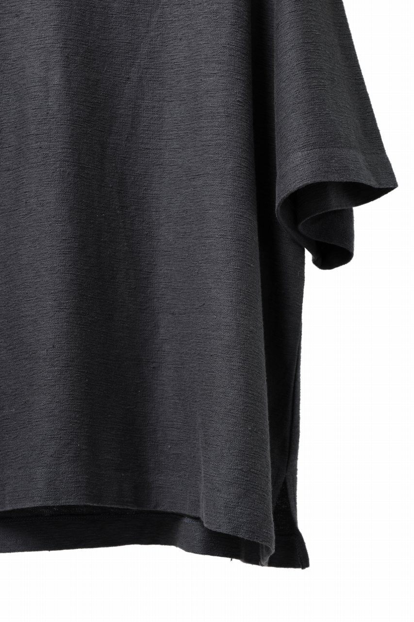 画像をギャラリービューアに読み込む, CAPERTICA KEY NECK TEE / LINEN HEAVY JERSEY (ANTIQUE BLACK)