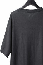 Load image into Gallery viewer, CAPERTICA OVERSIZED ASYMMETRY TEE / LINEN HEAVY JERSEY (ANTIQUE BLACK)