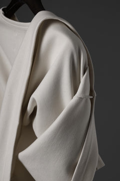 画像をギャラリービューアに読み込む, N/07 OVERSIZE TOP / RIBBED CARDBOARD KNIT JERSEY (IVORY)