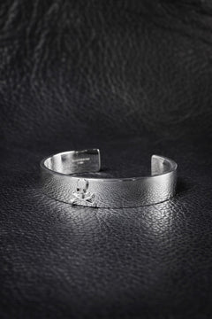 Load image into Gallery viewer, mastermind JAPAN BANGLE (SILVER)