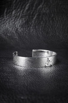 Load image into Gallery viewer, mastermind JAPAN BANGLE (SILVER)