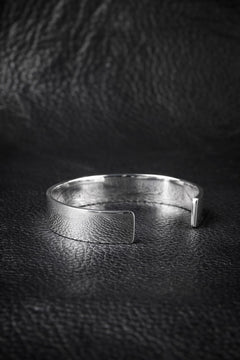 Load image into Gallery viewer, mastermind JAPAN BANGLE (SILVER)
