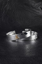 Load image into Gallery viewer, MASTERMIND WORLD BANGLE (GOLD x SILVER)