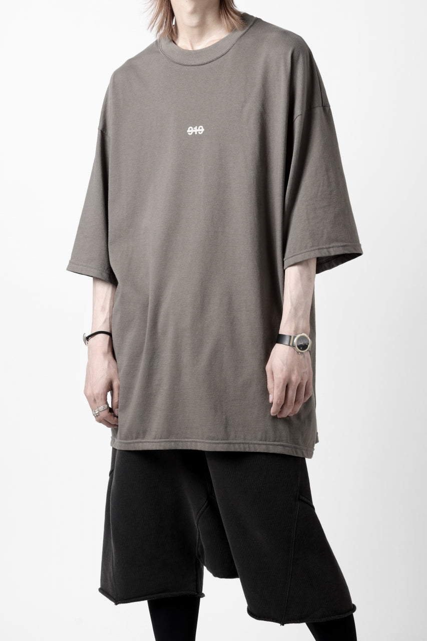 画像をギャラリービューアに読み込む, A.F ARTEFACT LOOSEY T-SHIRT / PRINT TYPE-A (G.BROWN)