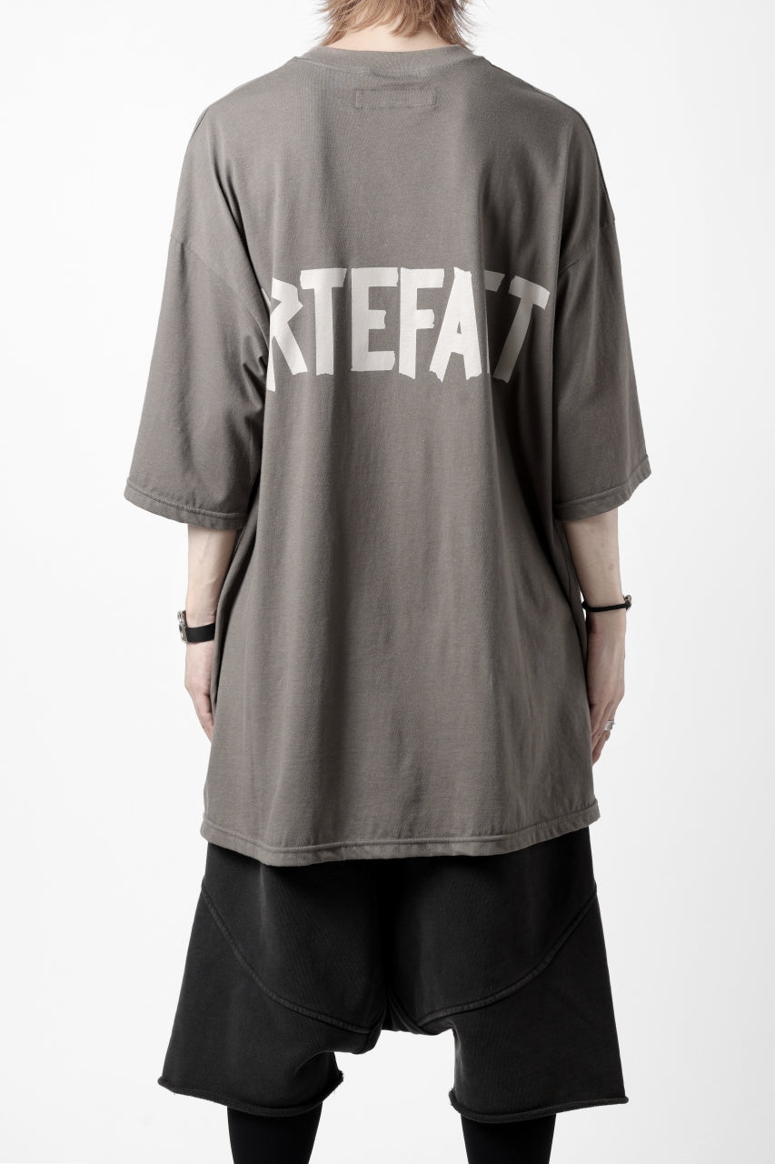画像をギャラリービューアに読み込む, A.F ARTEFACT LOOSEY T-SHIRT / PRINT TYPE-A (G.BROWN)