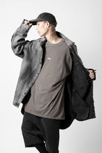 画像をギャラリービューアに読み込む, A.F ARTEFACT LOOSEY T-SHIRT / PRINT TYPE-A (G.BROWN)