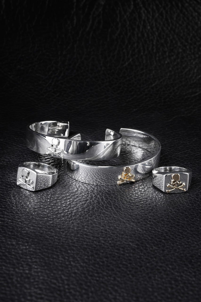 Load image into Gallery viewer, MASTERMIND WORLD BANGLE (GOLD x SILVER)