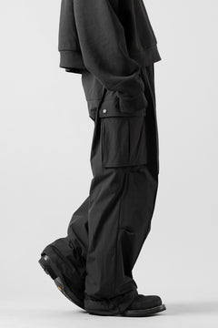 画像をギャラリービューアに読み込む, TARO HORIUCHI / th products NERDRUM / Cargo Pants / recycled nylon stretch taffeta (black)