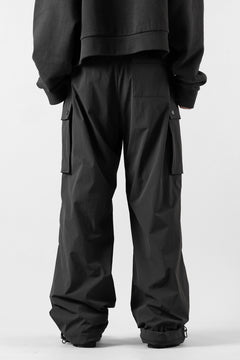 画像をギャラリービューアに読み込む, th products NERDRUM / Cargo Pants / recycled nylon stretch taffeta (black)