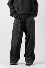 画像をギャラリービューアに読み込む, th products NERDRUM / Cargo Pants / recycled nylon stretch taffeta (black)